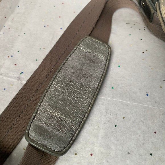 Vintage Coach Beige Gray Silver Signature C1175-43976 Small Logo Crossbody Purse - Picture 10 of 16